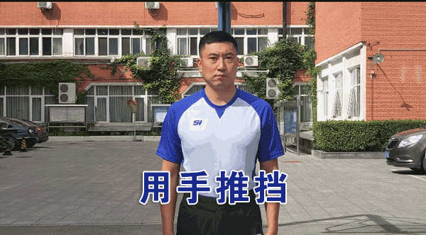 【罚分揭秘】裁判如何快速判断犯规点，确保比赛流畅的简单介绍